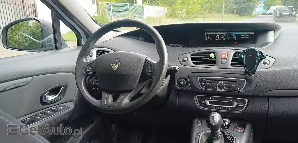 RENAULT Scenic 