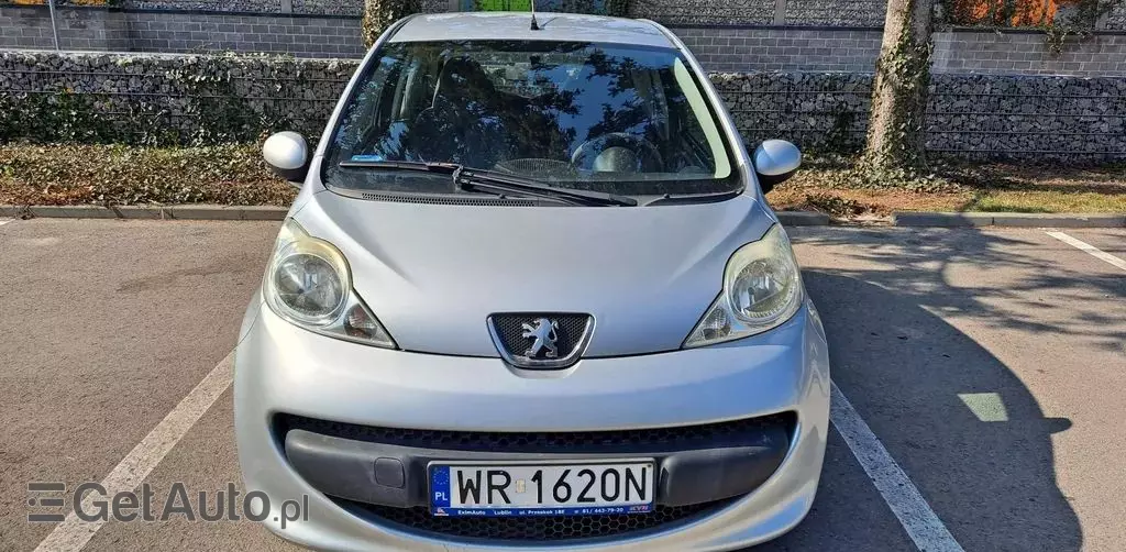 PEUGEOT 107 