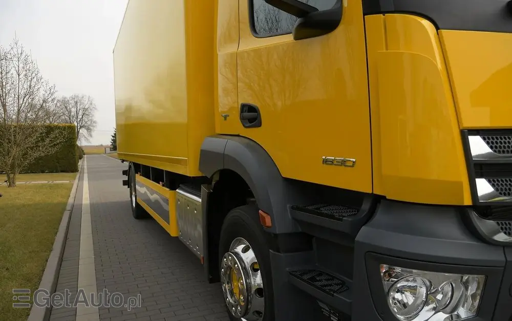 MERCEDES-BENZ ANTOS 1830///* 2018///* PRZEB JEDYNE 39 TYŚ///* KONTENER///* 18000KG///* ALUFELGI///* STAN JAK NOWY 