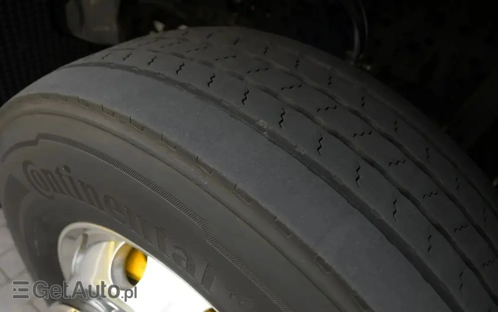 MERCEDES-BENZ ANTOS 1830///* 2018///* PRZEB JEDYNE 39 TYŚ///* KONTENER///* 18000KG///* ALUFELGI///* STAN JAK NOWY 