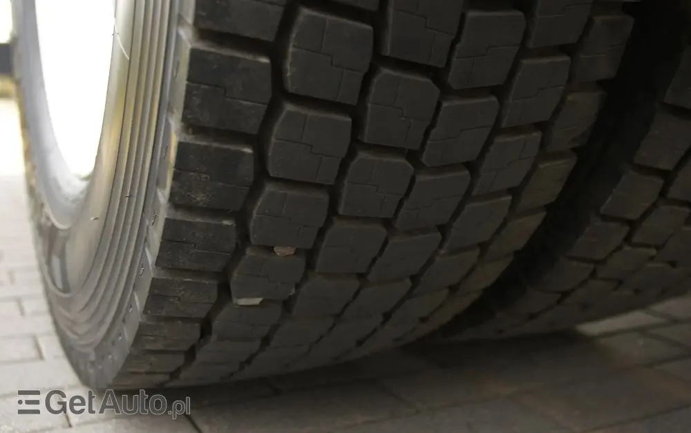 MERCEDES-BENZ ANTOS 1830///* 2018///* PRZEB JEDYNE 39 TYŚ///* KONTENER///* 18000KG///* ALUFELGI///* STAN JAK NOWY 