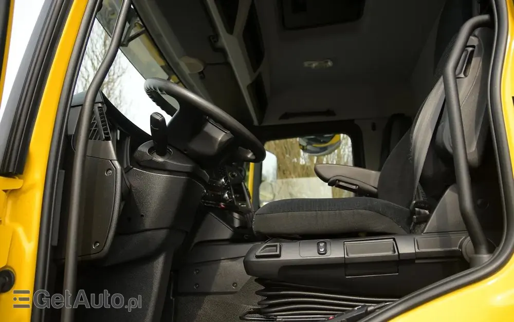 MERCEDES-BENZ ANTOS 1830///* 2018///* PRZEB JEDYNE 39 TYŚ///* KONTENER///* 18000KG///* ALUFELGI///* STAN JAK NOWY 