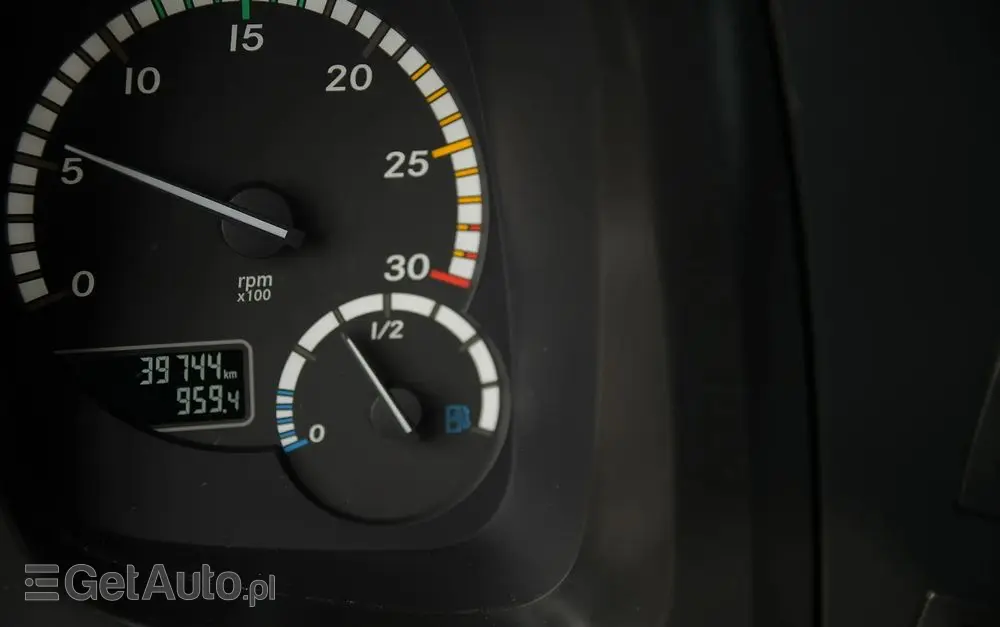 MERCEDES-BENZ ANTOS 1830///* 2018///* PRZEB JEDYNE 39 TYŚ///* KONTENER///* 18000KG///* ALUFELGI///* STAN JAK NOWY 