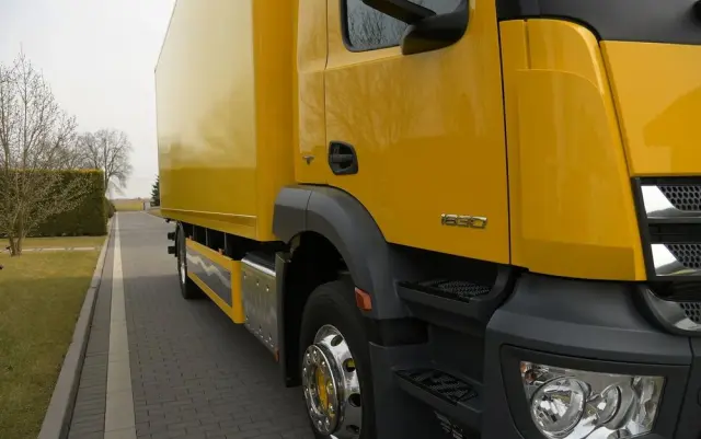 MERCEDES-BENZ ANTOS 1830///* 2018///* PRZEB JEDYNE 39 TYŚ///* KONTENER///* 18000KG///* ALUFELGI///* STAN JAK NOWY 