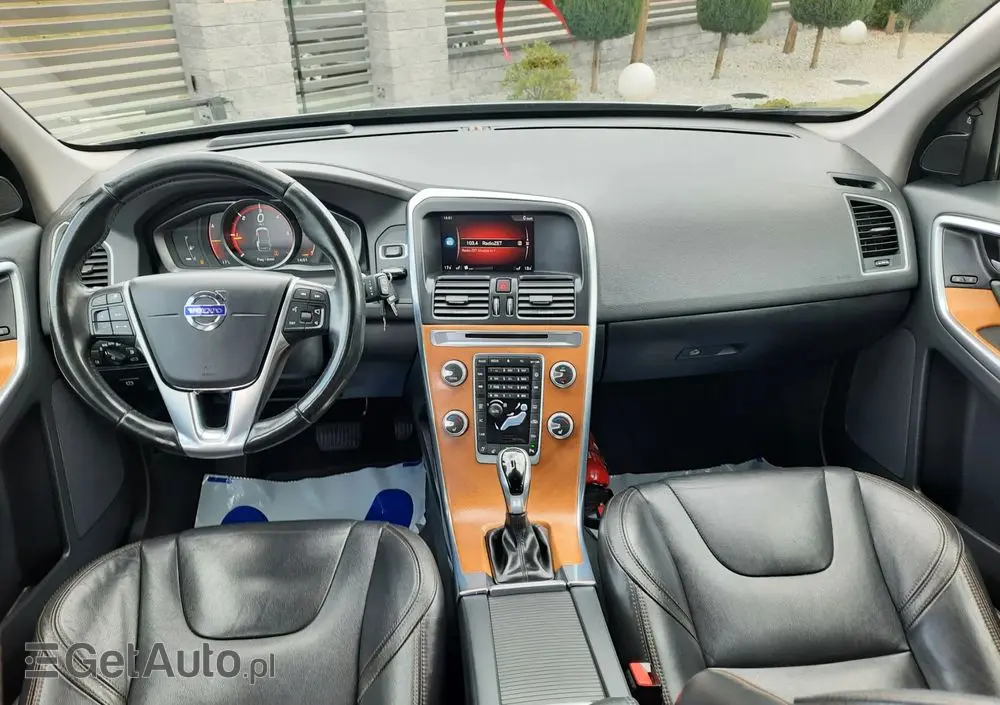 VOLVO XC 60 D4 Geartronic Inscription