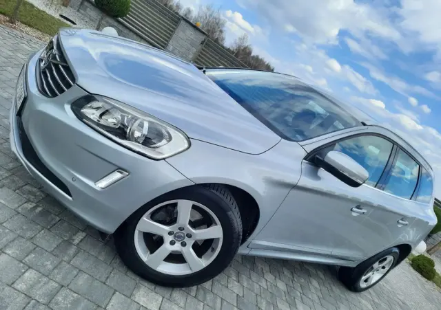 VOLVO XC 60 D4 Geartronic Inscription