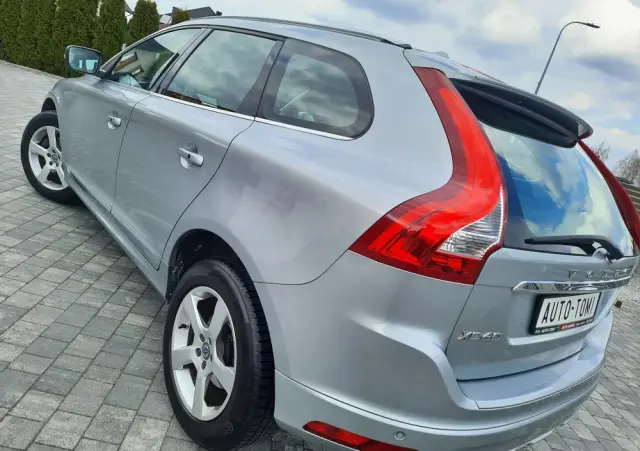 VOLVO XC 60 D4 Geartronic Inscription