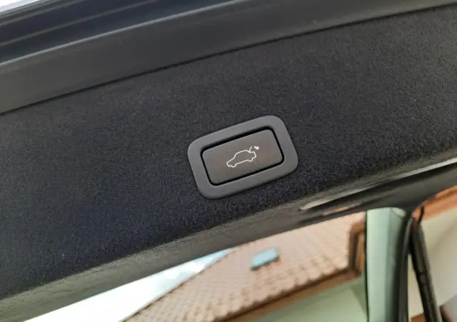 VOLVO XC 60 D4 Geartronic Inscription