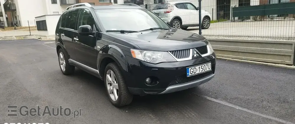 MITSUBISHI Outlander 2.0 DID Intense