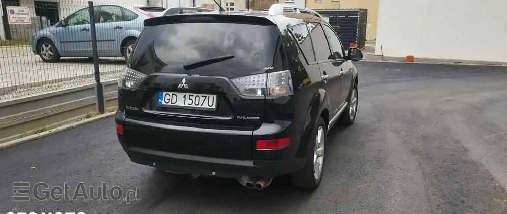 MITSUBISHI Outlander 2.0 DID Intense