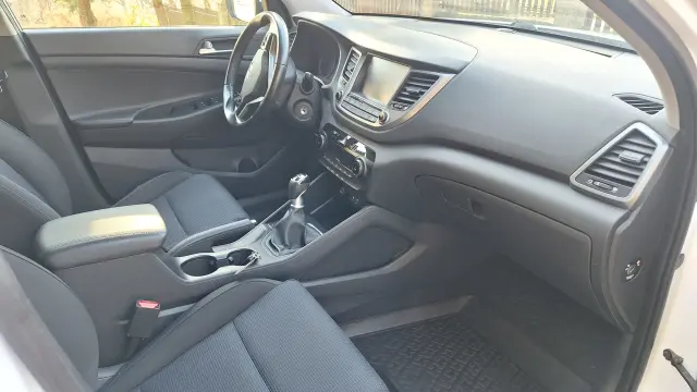 HYUNDAI Tucson Premium