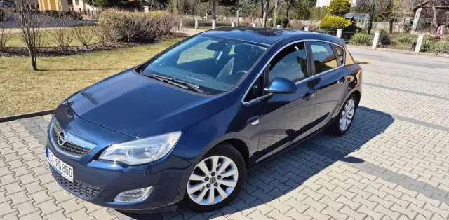 OPEL Astra 