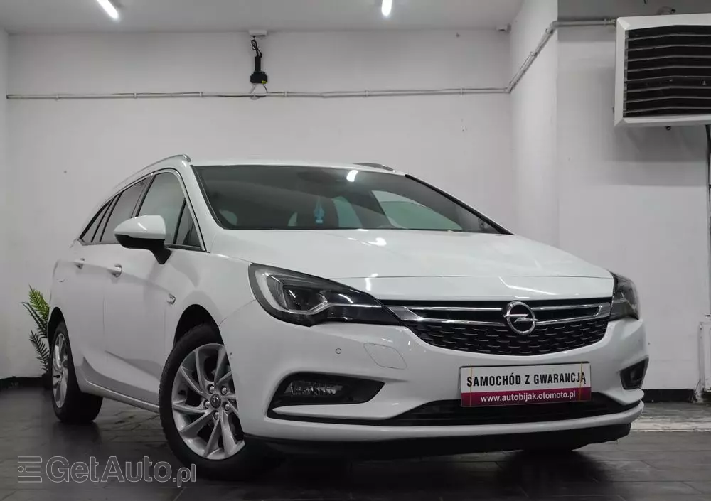 OPEL Astra IV 1.6 CDTI Cosmo