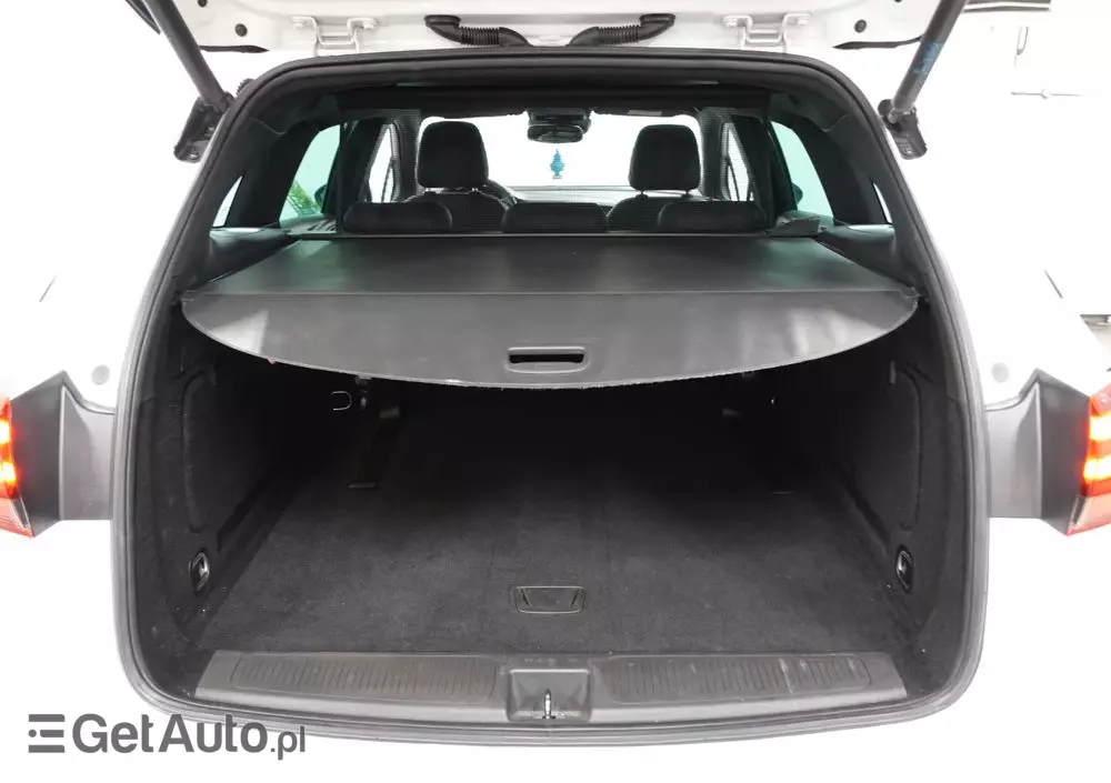 OPEL Astra IV 1.6 CDTI Cosmo