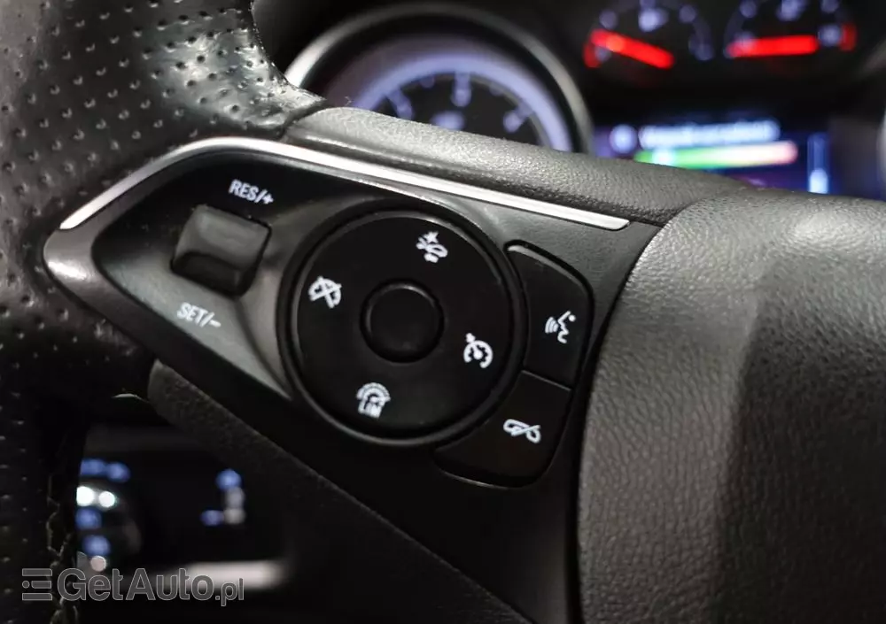 OPEL Astra IV 1.6 CDTI Cosmo