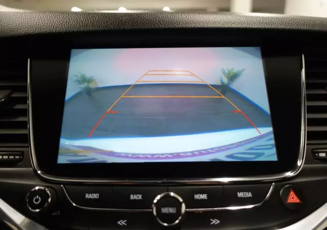 OPEL Astra IV 1.6 CDTI Cosmo