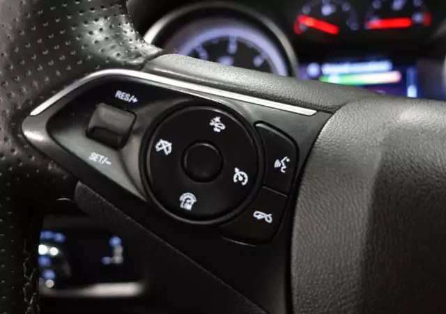 OPEL Astra IV 1.6 CDTI Cosmo