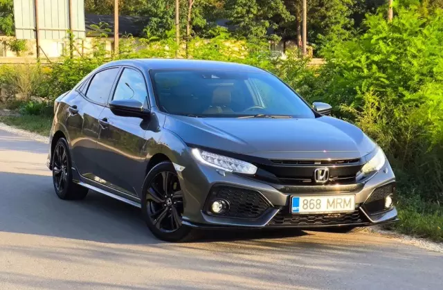 HONDA Civic 1.5 VTEC (182 KM) CVT Turbo