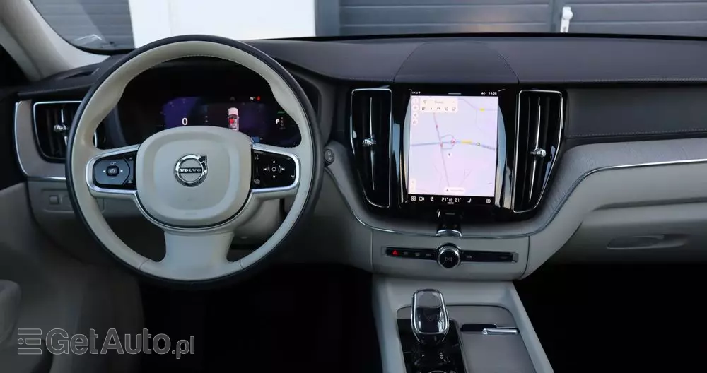 VOLVO XC 60 T8 Plug-In Hybrid AWD Inscription