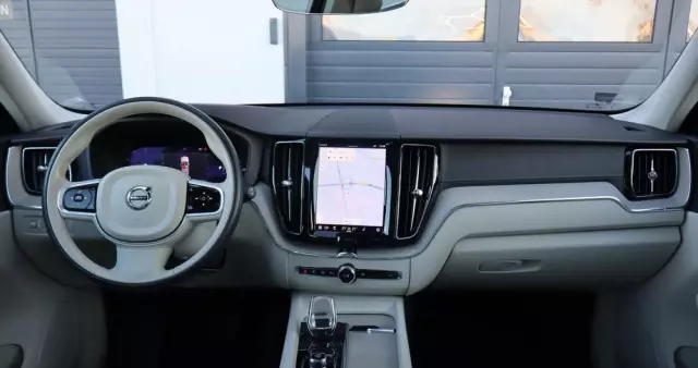 VOLVO XC 60 T8 Plug-In Hybrid AWD Inscription