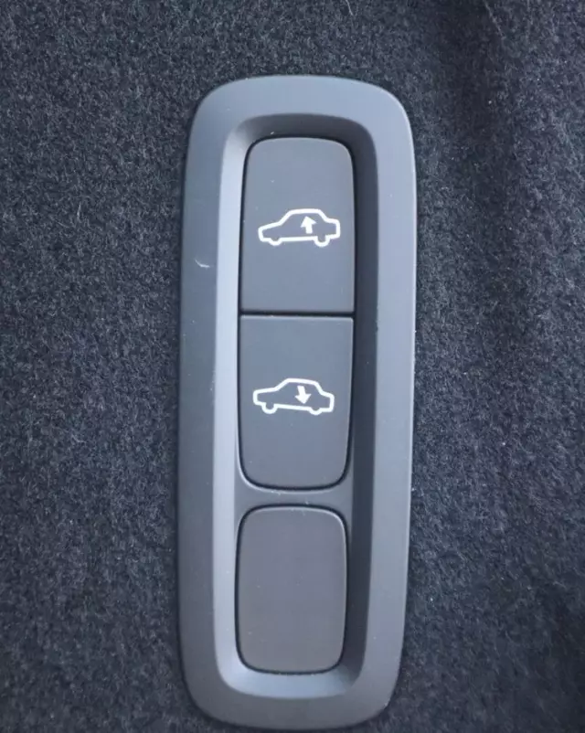 VOLVO XC 60 T8 Plug-In Hybrid AWD Inscription