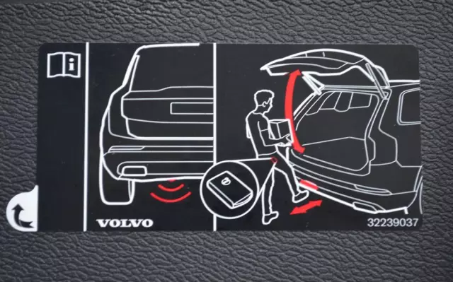 VOLVO XC 60 T8 Plug-In Hybrid AWD Inscription