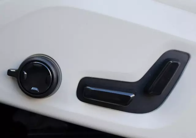 VOLVO XC 60 T8 Plug-In Hybrid AWD Inscription