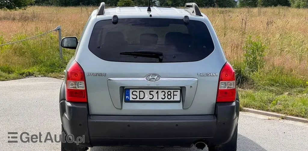 HYUNDAI Tucson 