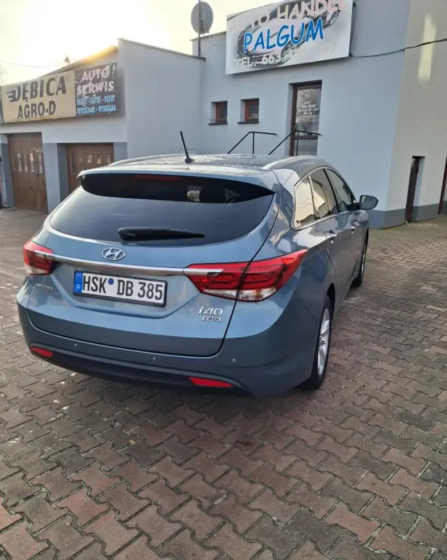 HYUNDAI I40 