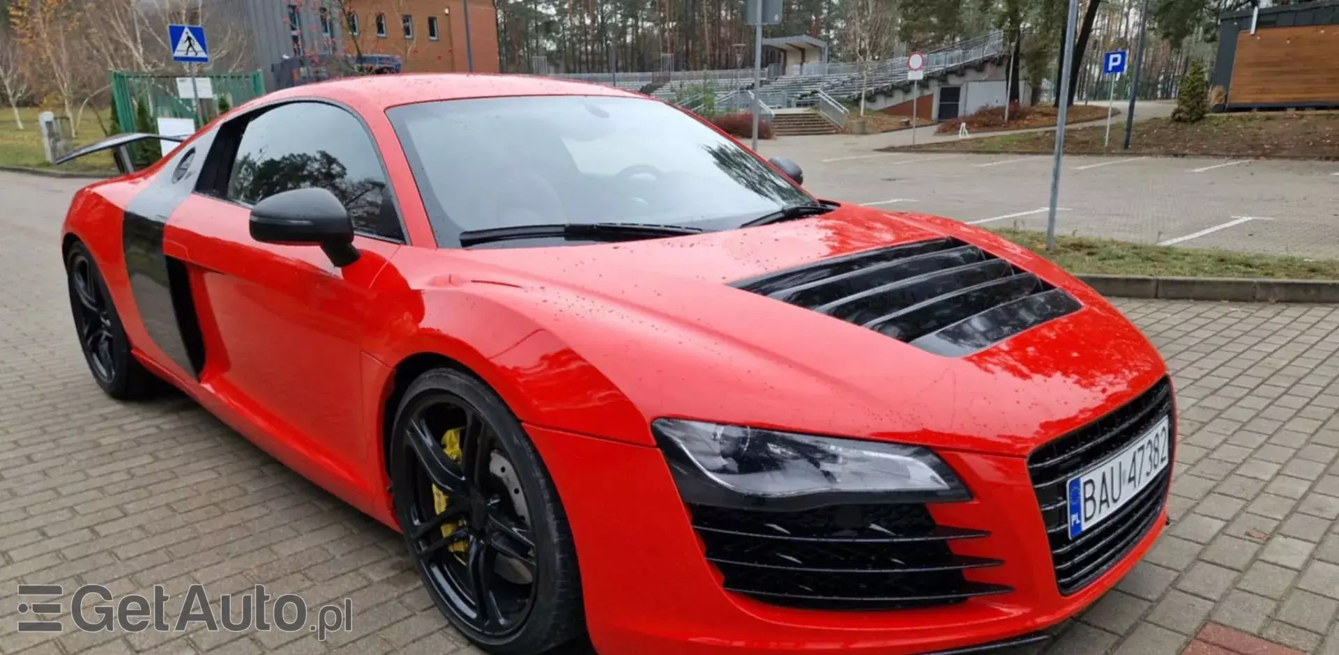 AUDI R8 4.2 FSI V8 (420 KM) quattro