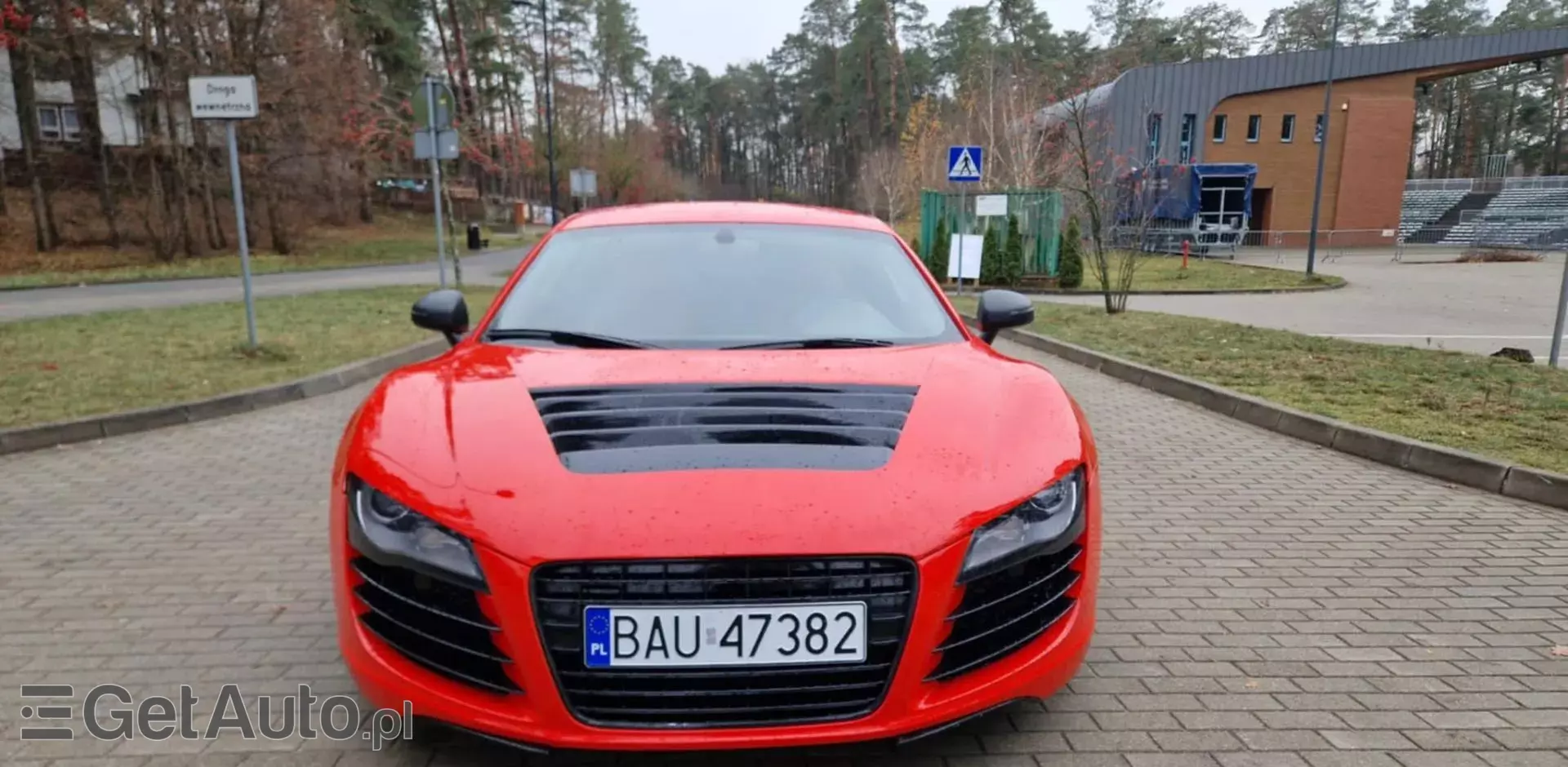 AUDI R8 4.2 FSI V8 (420 KM) quattro