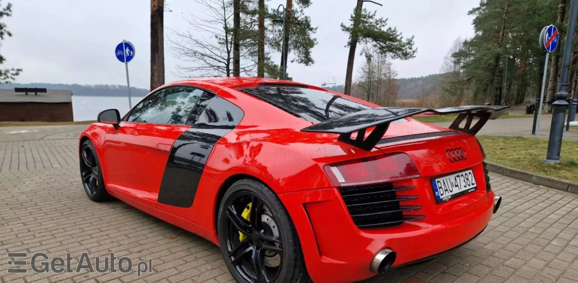 AUDI R8 4.2 FSI V8 (420 KM) quattro