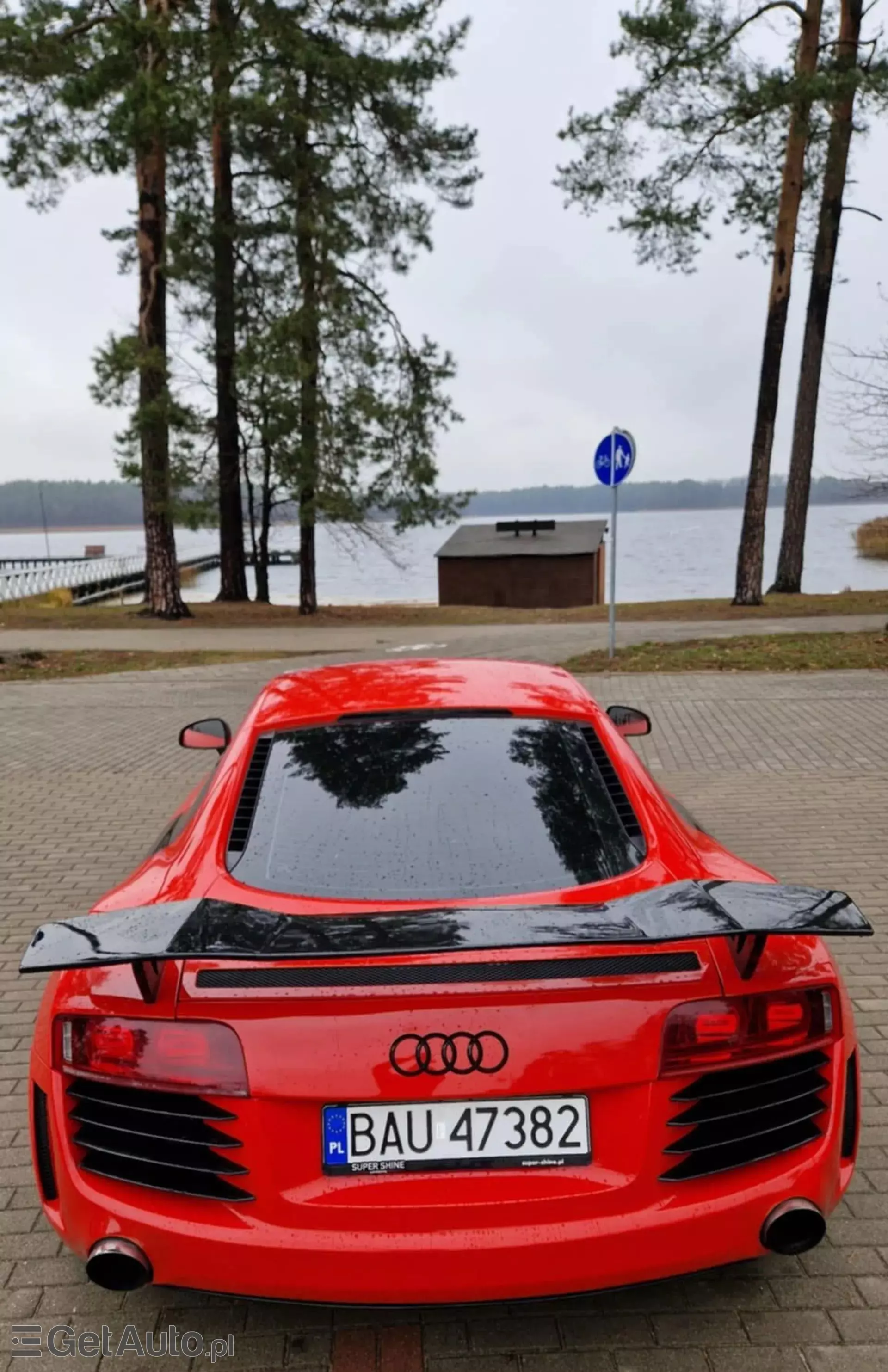 AUDI R8 4.2 FSI V8 (420 KM) quattro