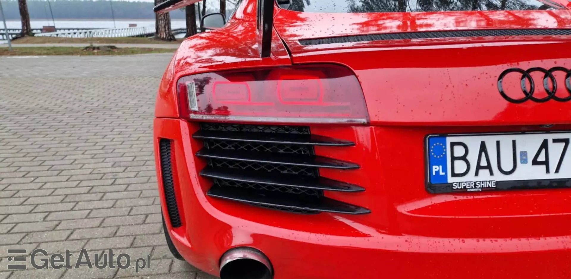 AUDI R8 4.2 FSI V8 (420 KM) quattro