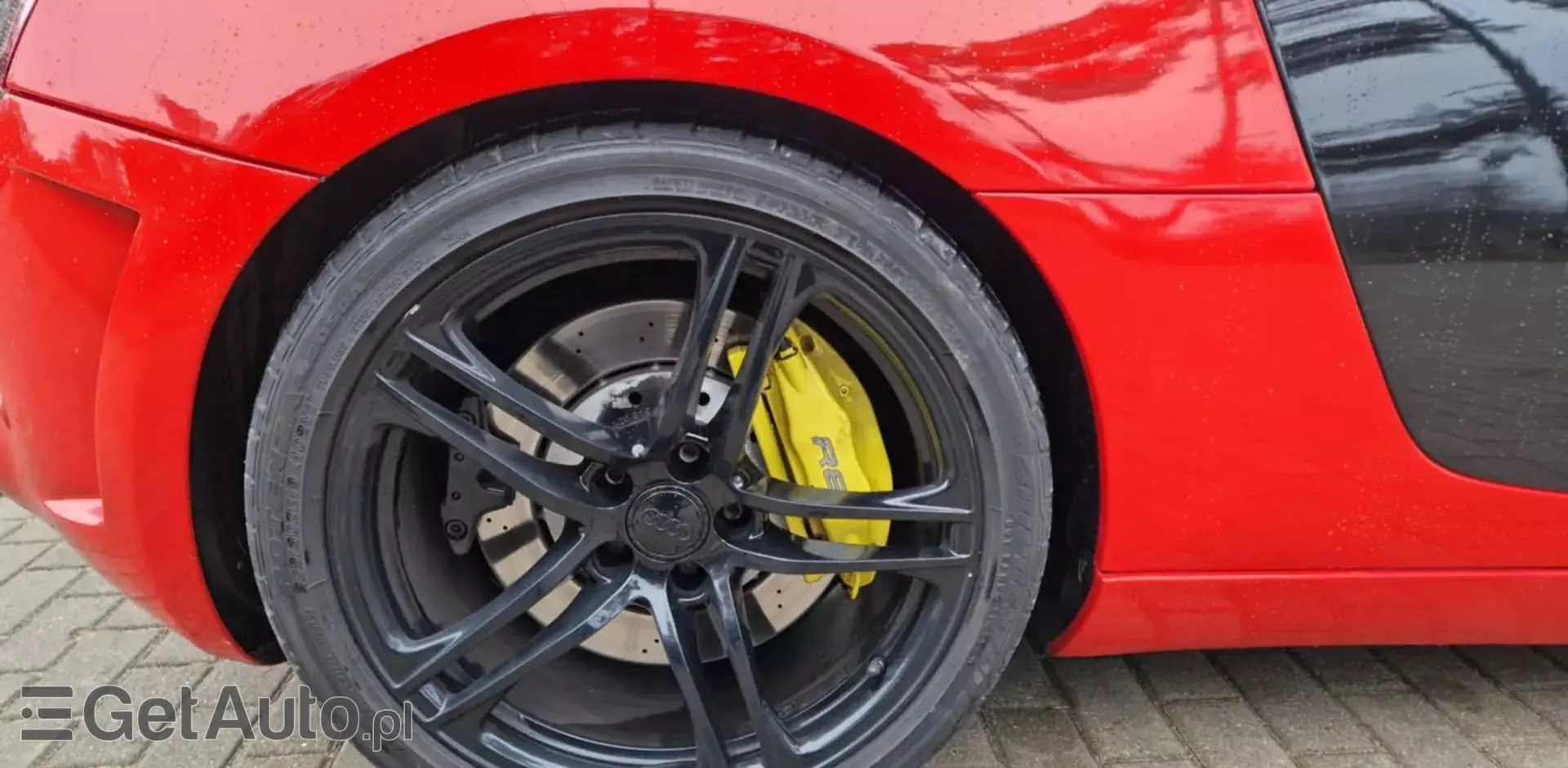 AUDI R8 4.2 FSI V8 (420 KM) quattro