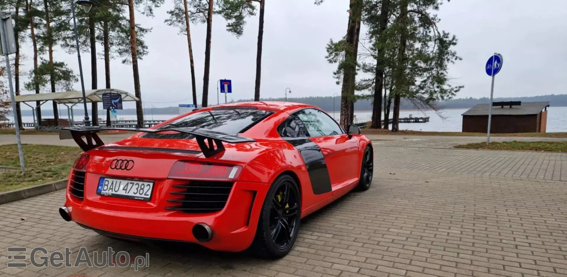 AUDI R8 4.2 FSI V8 (420 KM) quattro