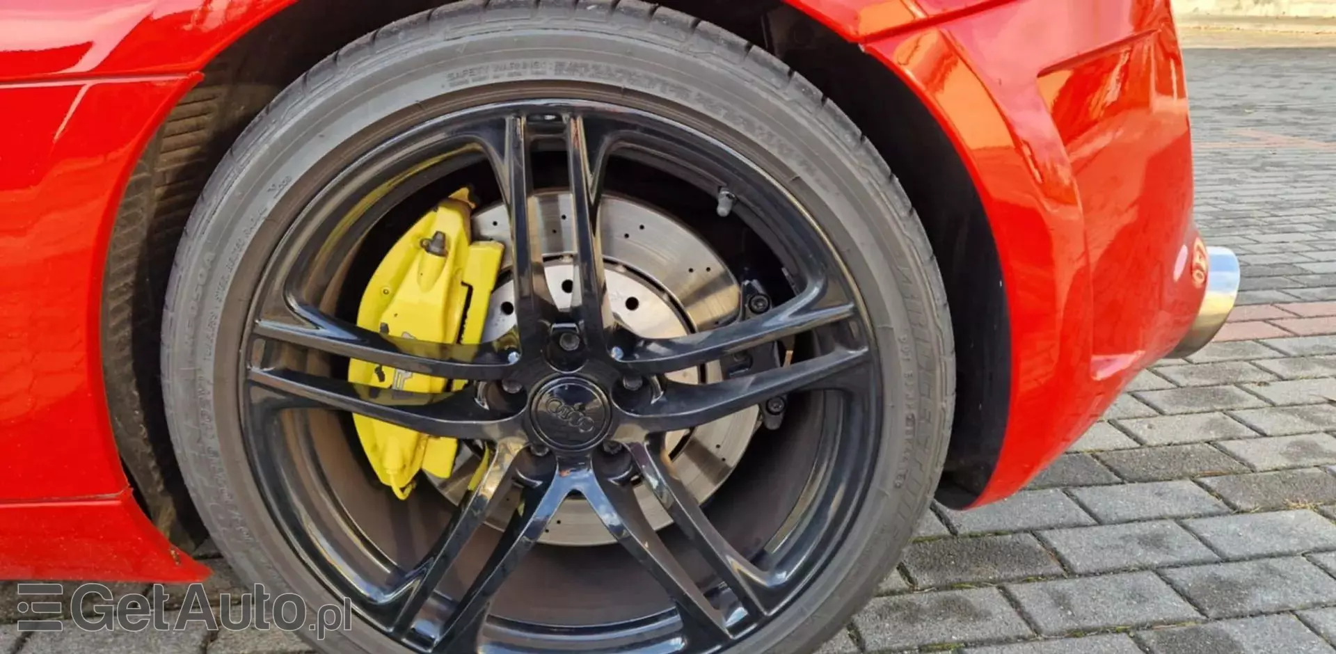 AUDI R8 4.2 FSI V8 (420 KM) quattro