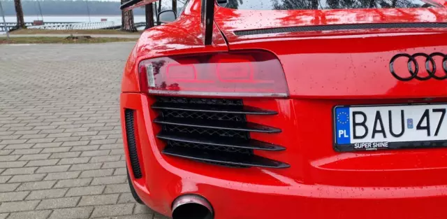 AUDI R8 4.2 FSI V8 (420 KM) quattro