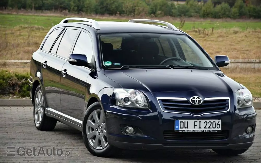 TOYOTA Avensis 