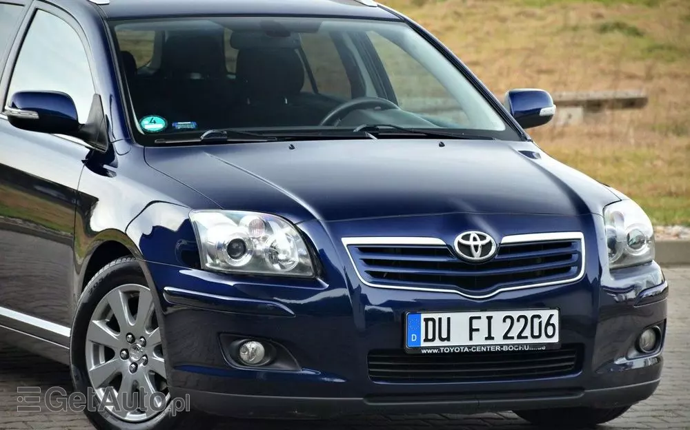 TOYOTA Avensis 