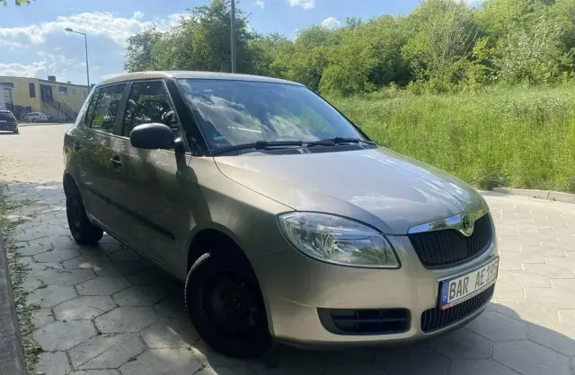 SKODA Fabia 
