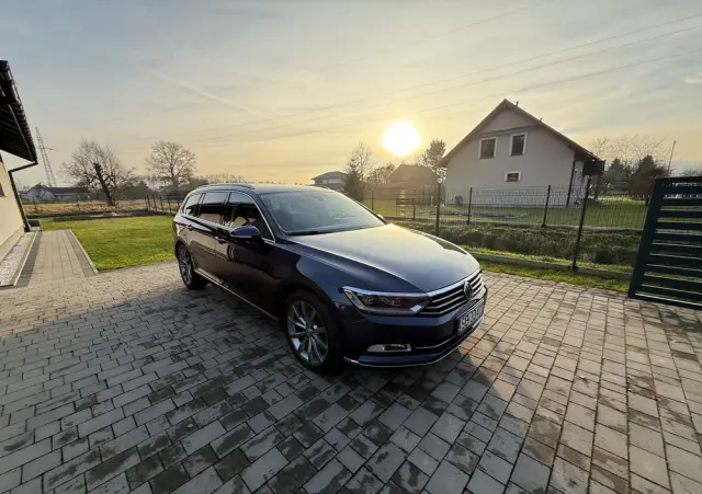 VOLKSWAGEN Passat 1.8 TSI BMT Highline