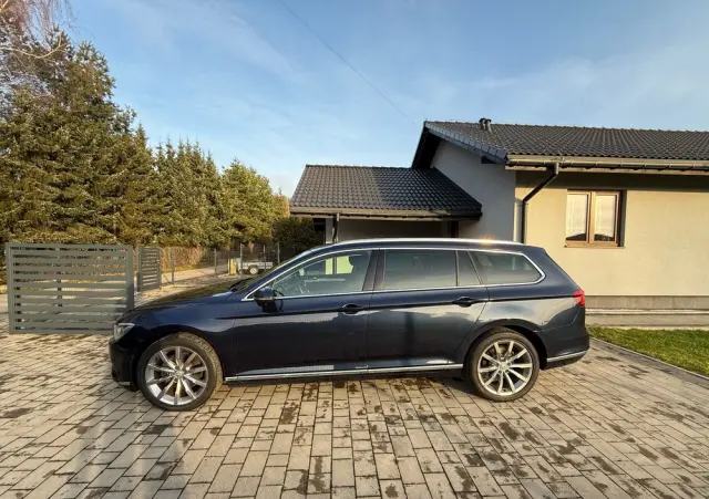 VOLKSWAGEN Passat 1.8 TSI BMT Highline