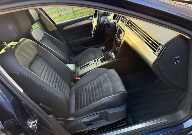 VOLKSWAGEN Passat 1.8 TSI BMT Highline