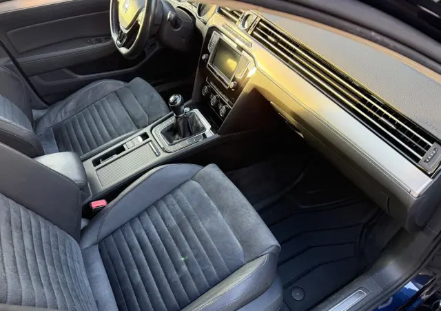 VOLKSWAGEN Passat 1.8 TSI BMT Highline