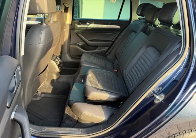 VOLKSWAGEN Passat 1.8 TSI BMT Highline