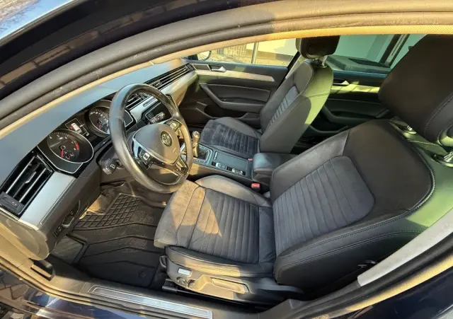 VOLKSWAGEN Passat 1.8 TSI BMT Highline