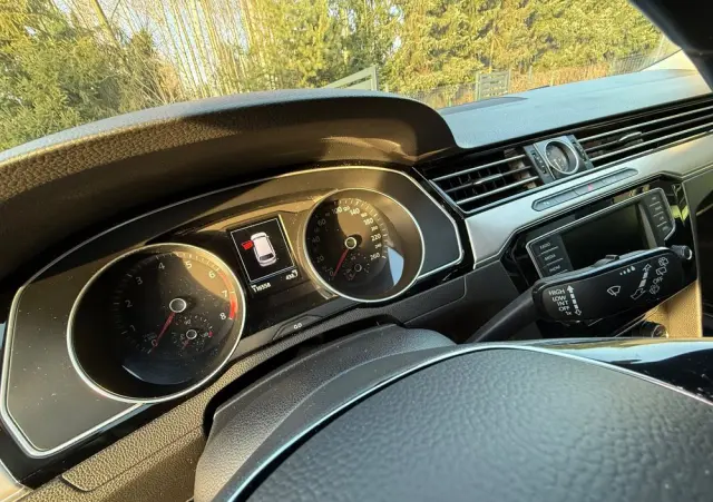 VOLKSWAGEN Passat 1.8 TSI BMT Highline