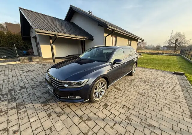 VOLKSWAGEN Passat 1.8 TSI BMT Highline