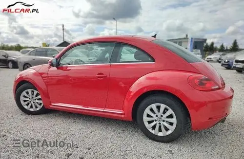 VOLKSWAGEN Beetle 